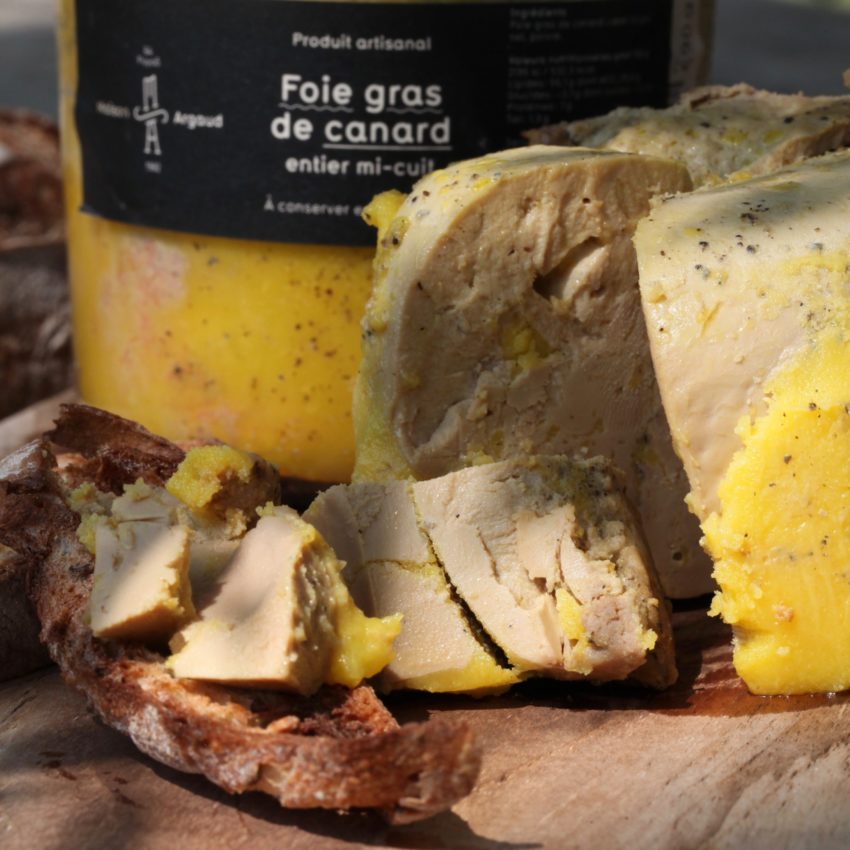 Foie gras de canard entier mi-cuit